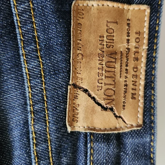 👖Louis Vuitton Dark Blue Straight Leg Jeans Authentic 👖 - Picture 11 of 16